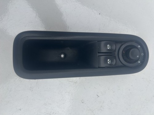 Renault clio 2010 front - renault,