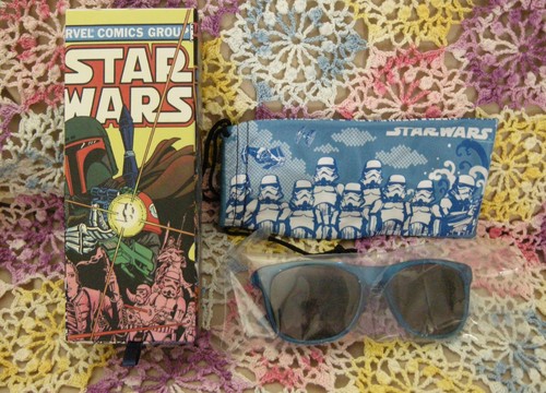 Star wars blue lightsaber - star,