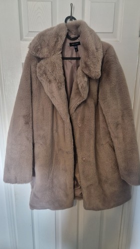New look beige faux - look, fur