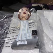 NECA Universal Monsters Bride