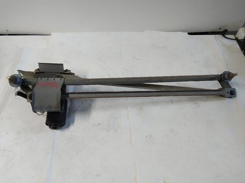 1334799080 front wiper arm