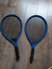Traditional garden games-lawn/beach tennis raquets x 2-soft Tennis