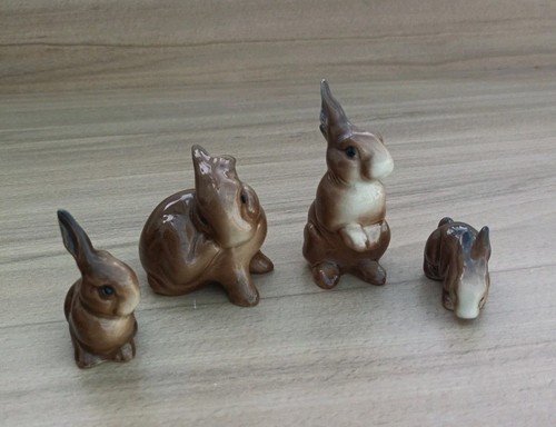Beswick rabbit family - 4,