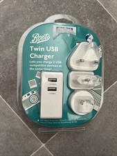 Twin USB Charger  Worldwise
