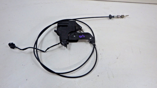 Bmw e46 roof cover latch - cover, left