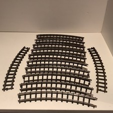 TRIANG OO GAUGE 10 PIECES OF