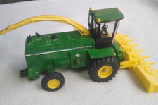 John Deere 6650  Ertl Forager