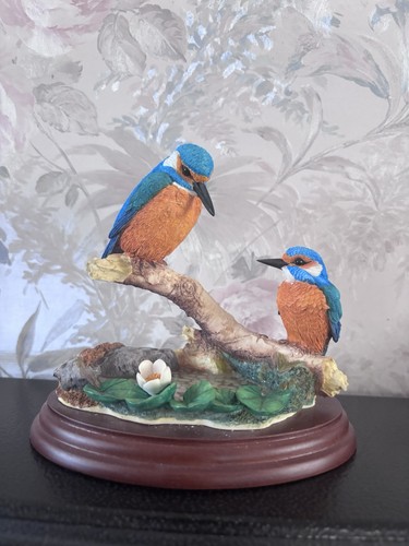Border fine arts birds by - border, arts,