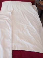 2 Cream Double Flat Sheets Poly Cotton and 2 Cream Pillow Cases Little  Used
