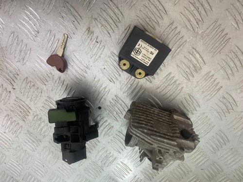 Piaggio mp3 250 - piaggio, lock