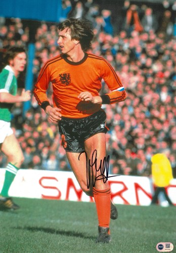Johan cruyff signed - johan,
