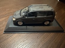 Vw Touran Minichamps 