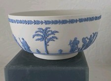WEDGWOOD SACRIFICE BOWL. BLUE