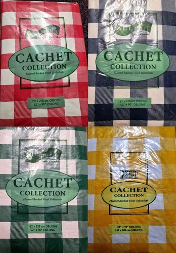 Gingham tablecloth ready - , made