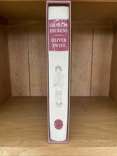 Folio society oliver twist - society,