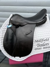 Black Ideal General Purpose 16 Inch 9 Inch D To D Saddle