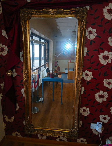 Large ornate gold - large,