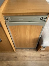 CARAVAN CAMPER Electrolux / Dometic  3 Way Fridge Rm 6270 works perfect