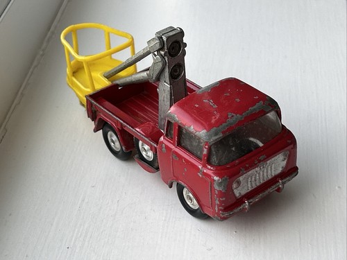 Corgi jeep fc150 hydraulic - corgi,