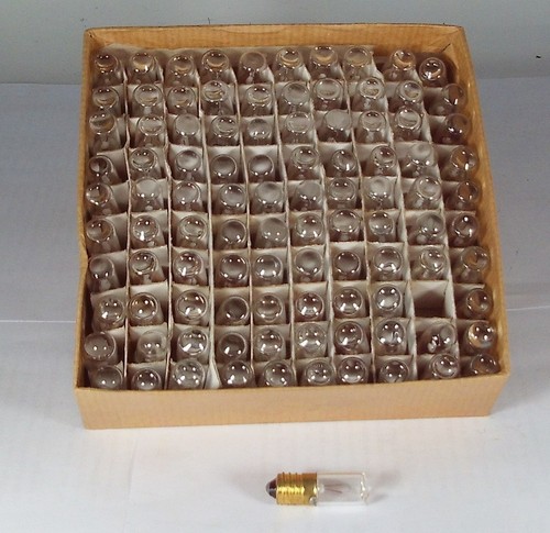 Box 100 meccano pre - box,