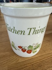 Vintage Cloverleaf Strawberry