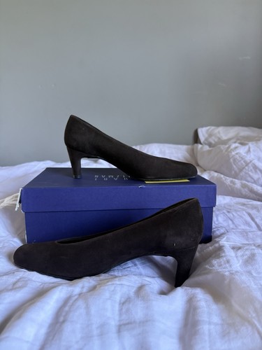Stuart weitzman women - stuart,