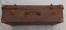 ANTIQUE SUITCASE WITH LEATHER CORNERS. VERY TATTY BUT FUNCTIONAL HANDLE