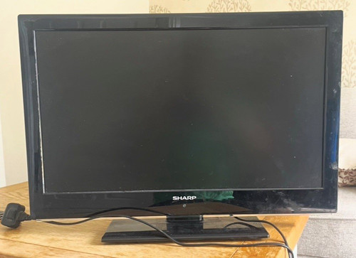 Sharp 32in lcd flat - 32in,
