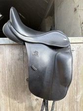 Fairfax Dressage Saddle 17”