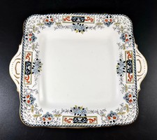 Delphine Fine Bone China Cake