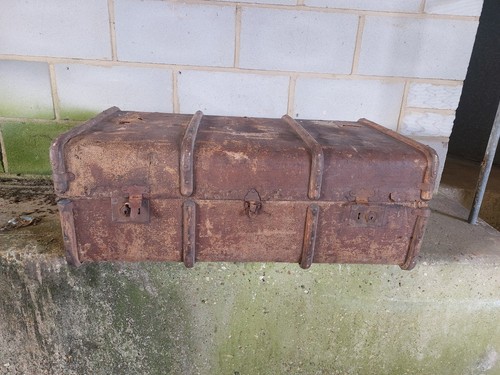 Steamer trunk original 1920s - steamer,