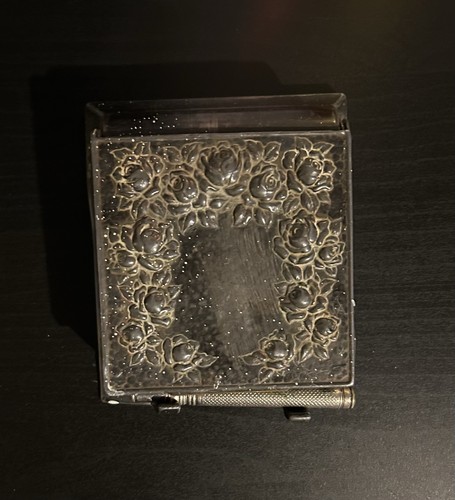 Vintage cigarette rolling - vintage,