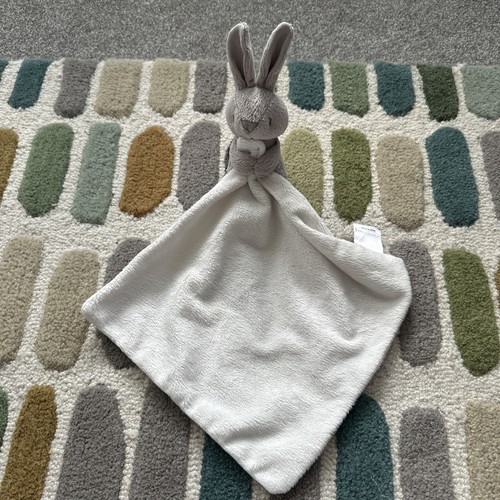 Little white company brown - white,