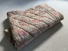 French Vintage Pink Red Floral Roses Quilt Bed Topper *Damaged* 179cm x 142cm