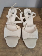 Ladies HB Italia Size 7/8