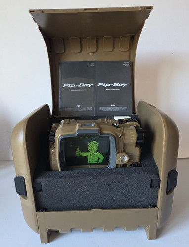 Fallout pip boy model - fallout,