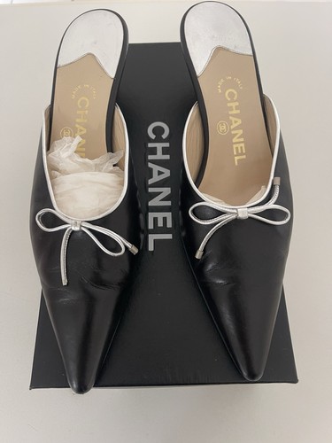 Genuine chanel vintage - genuine,