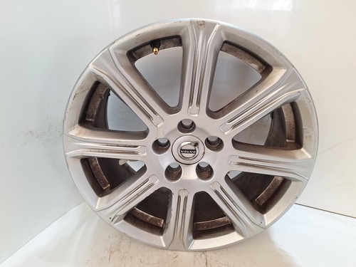 Volvo v40 inscription mk3 - v40, t2