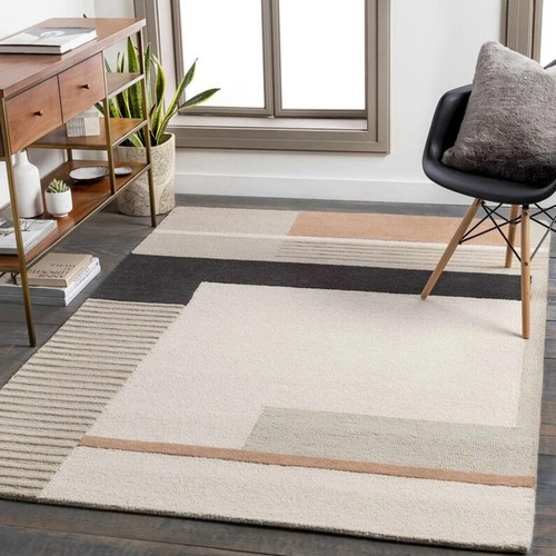 Modern hand tufted wool - hand,