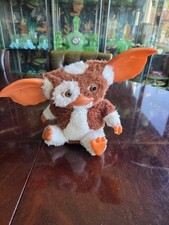 NECA Gremlins Gizmo Plush Toy - good Condition for age Sings Working Order