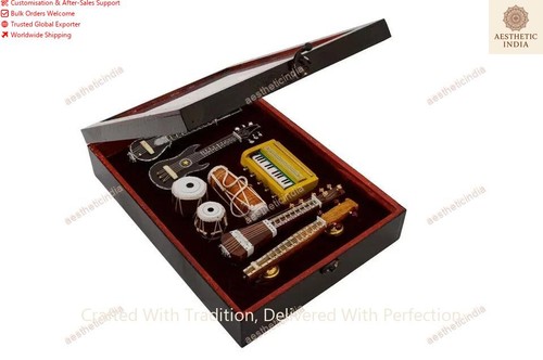 India handicraft miniature - india,