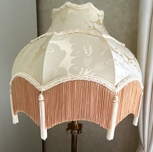 Victorian traditional downton - traditional,