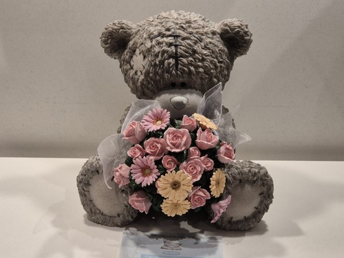 You figurine sitting - figurine,