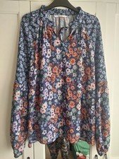 NEW Ladies Floral Blouse Top