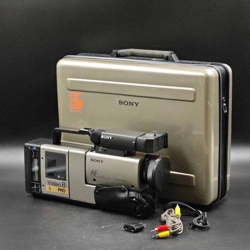 Sony ccd v100e video camera - ccd-v100e,