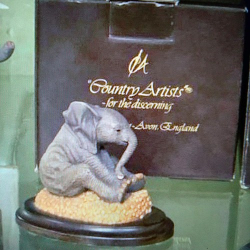 Country artists hand crafted - hand,