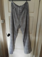 Ladies Brown Plaid Style