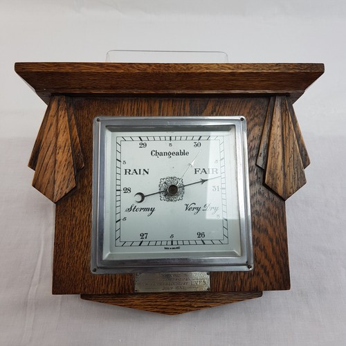 Vintage art deco oak - oak, aneroid