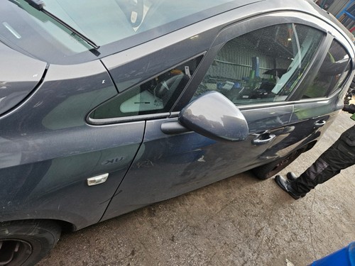 Vauxhall corsa mk4 e - ,