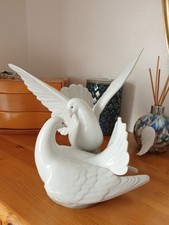 Lladro Love Nest Doves